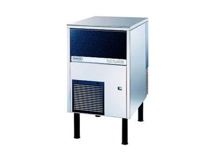 vyrobnik ledove triste brema gb 902 w chlazeni vodou